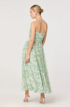 ASTR The Label Bayley Pleated Floral Maxi Dress