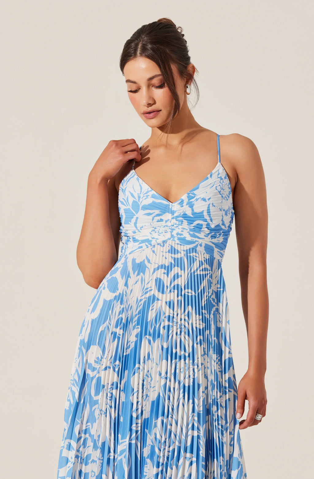 ASTR The Label Floral Blythe Plisse Midi Dress