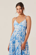 ASTR The Label Floral Blythe Plisse Midi Dress