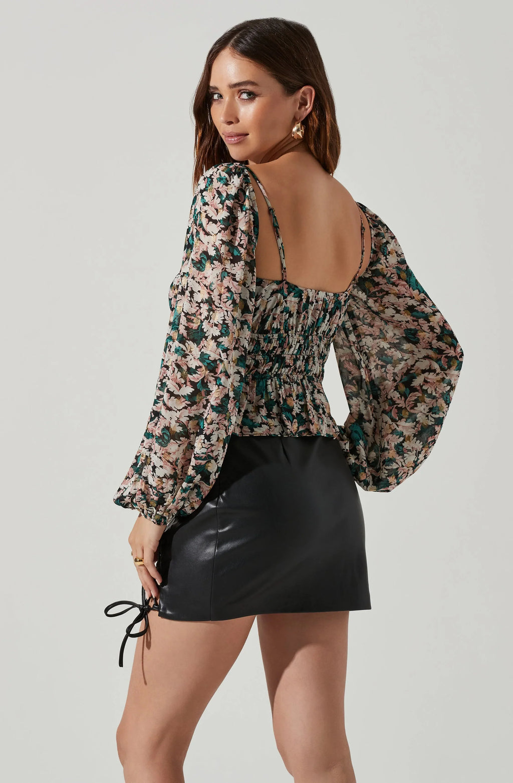ASTR The Label Prudence Floral Peplum Top