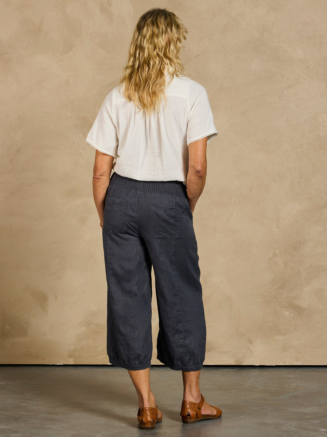 Marrakech French Linen Cropped Pants Charcoal