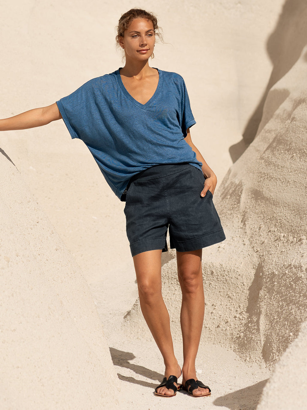 Paros French Linen Shorts Charcoal